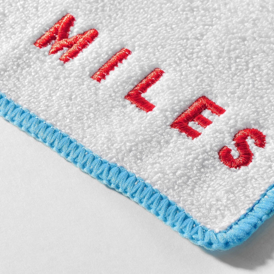 PREMIUM MICROFIBER TOWEL